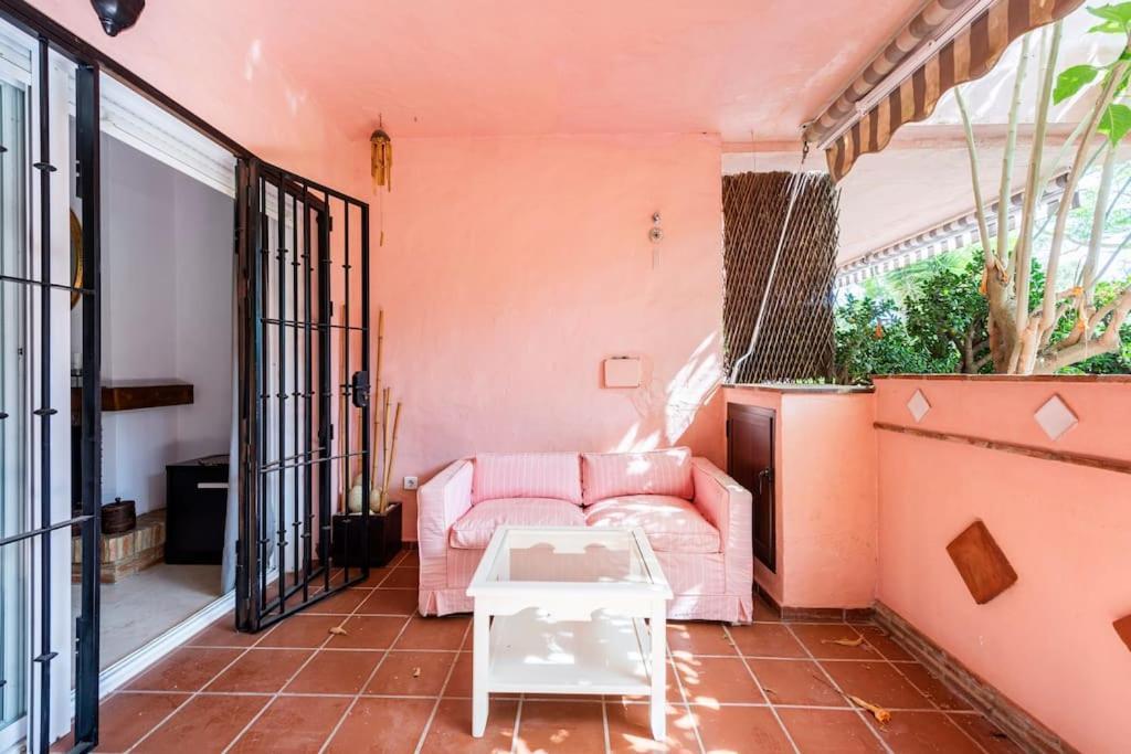 Apartamento En Marbella Guadalmina Primera Linea De Campo De Golf Los Cartujanos Eksteriør bilde